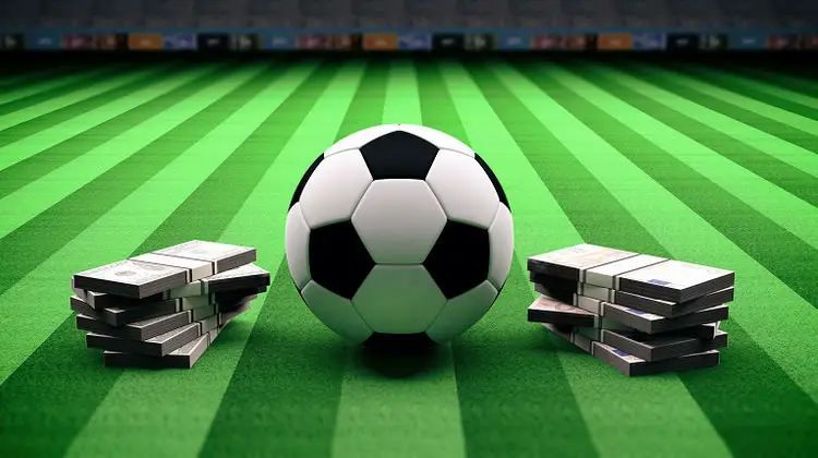 24-25赛季英超第34轮 纽卡斯尔联VS伊普斯维奇海报